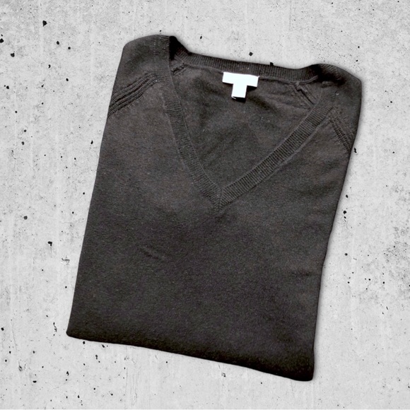 Gap • v-neck sweater (merino wool mix) - Picture 3 of 7